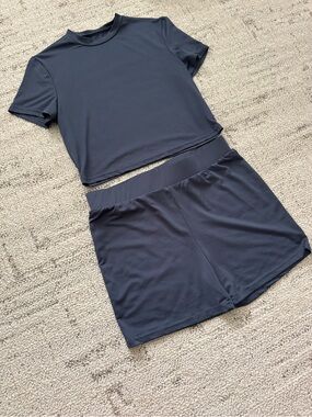 SHEIN Navy Blue High-Waist Bike Shorts Set